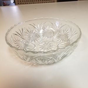 Clear bowl